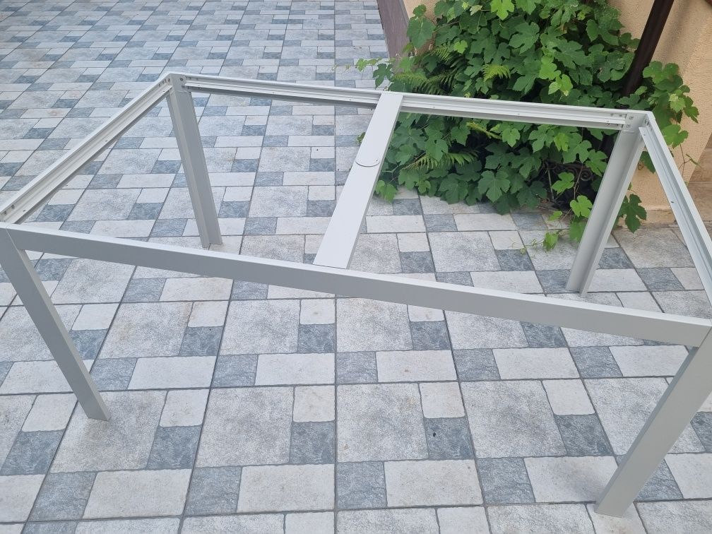 Masa superba solida aluminiu  si blat stejar masiv