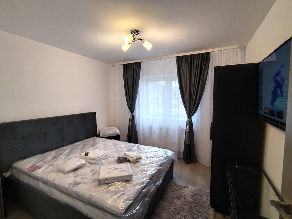 Apartament 3 camere de inchiriat sau de vanzare