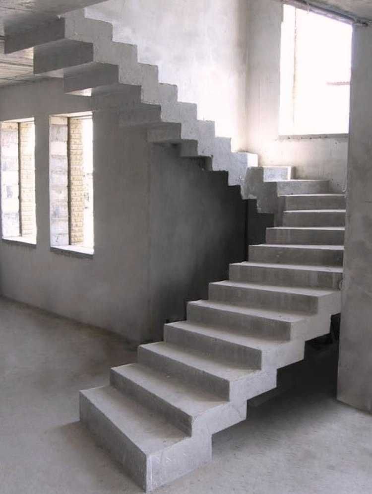 Строительство лестниц из металла, лестницы из бетона. Обшивка лестниц