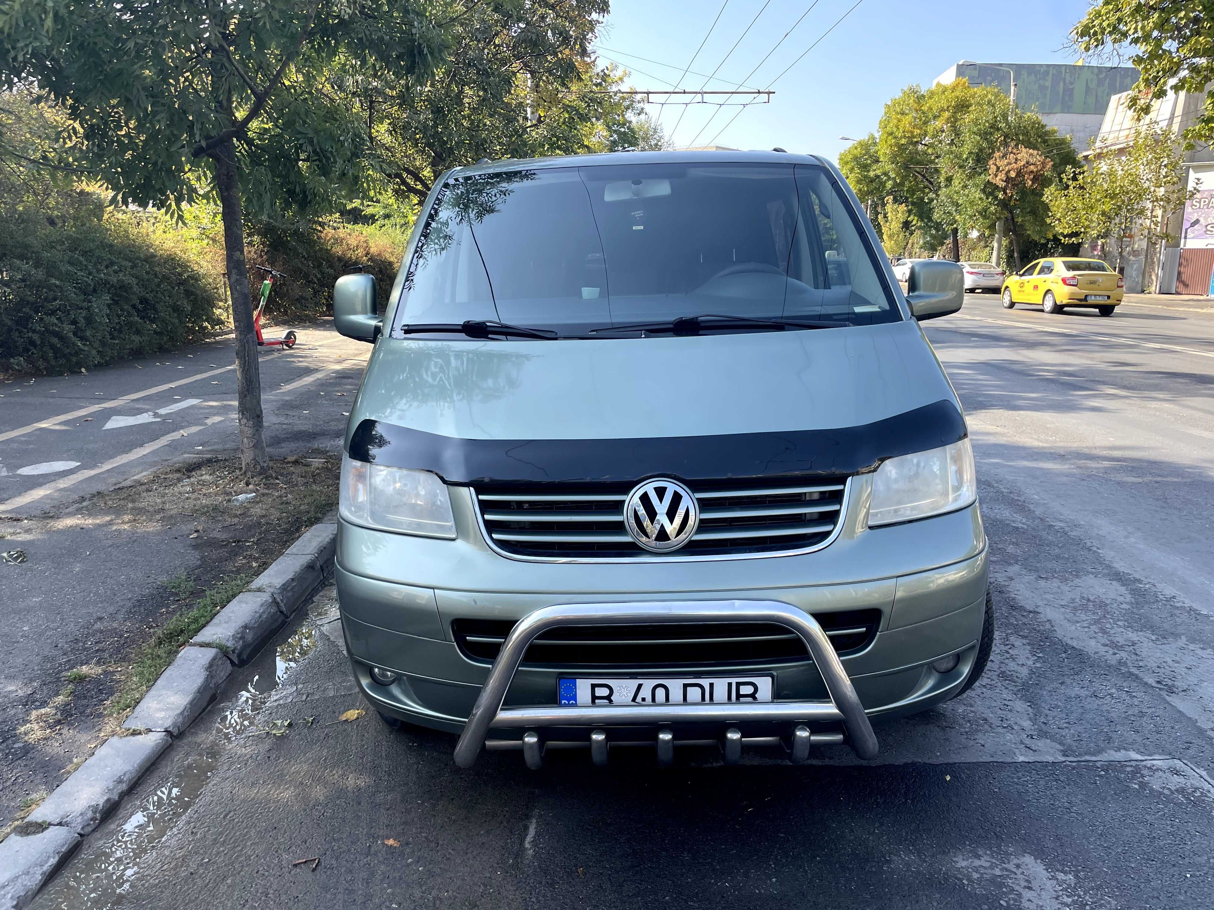 VW Transporter T5 2.5 TDI -5 locuri