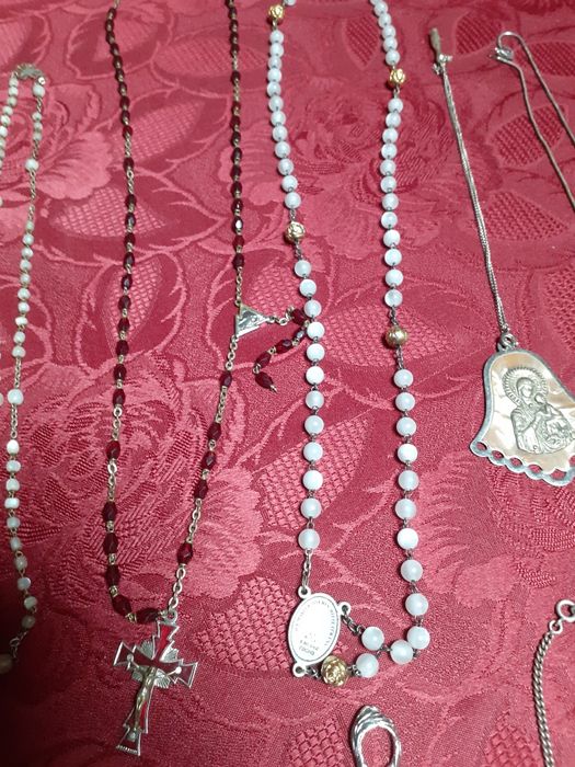 Стари  бижута и  броници с перли