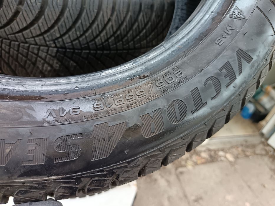 Anvelope 4sezoane ms 205 55 16 goodyear runflat 2023 8mm