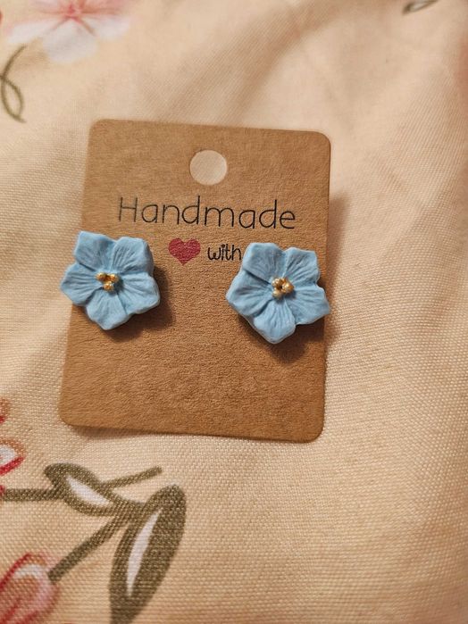 Cercei lucrați manual din lut polimeric