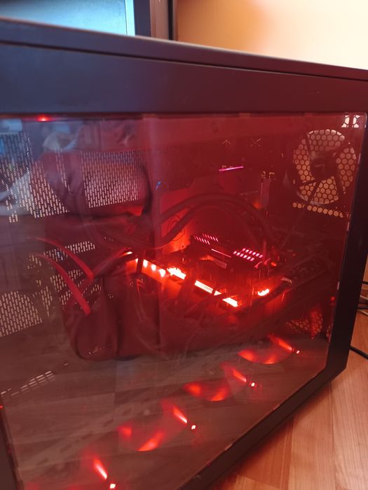 Pc gaming full tower , racire stil Antarctica