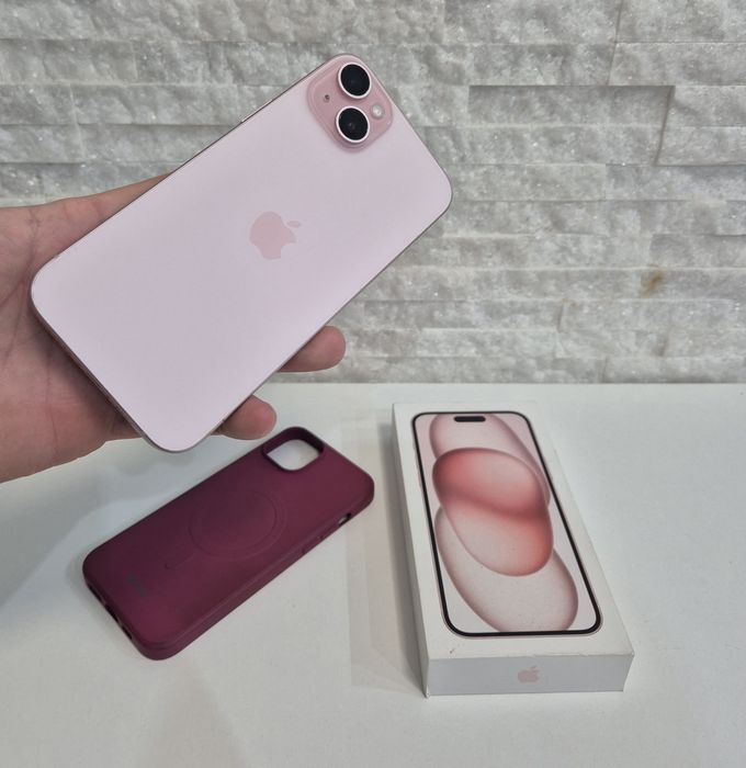 iPhone 15 Plus 128GB. Pink