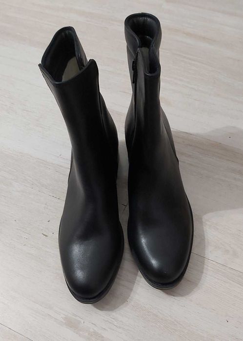 Разпродажба! Дамски боти естествена кожа № 40. Намалени