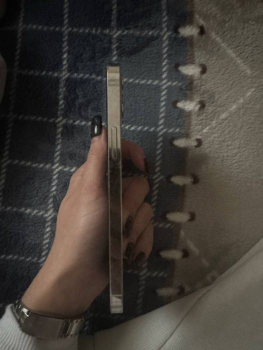 Айфон 12 про, продается срочно !!