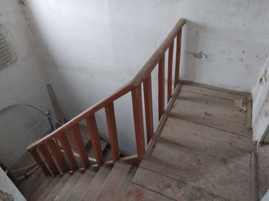 Уй сотилади 11 соток