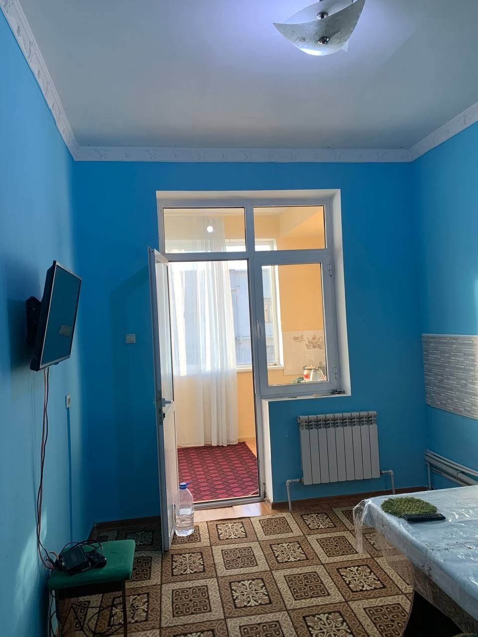 Farg'ona shahar Vayenni gospital oldida ijaraga kvartira bor 3 xonali