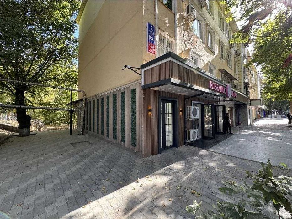 Продается нежилое первая линия 50м2 ор-р Чиланзар тор центр