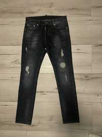 Blugi/jeans Dsquared marime 30 (nu amiri, gucci, prada, louis vuitton)