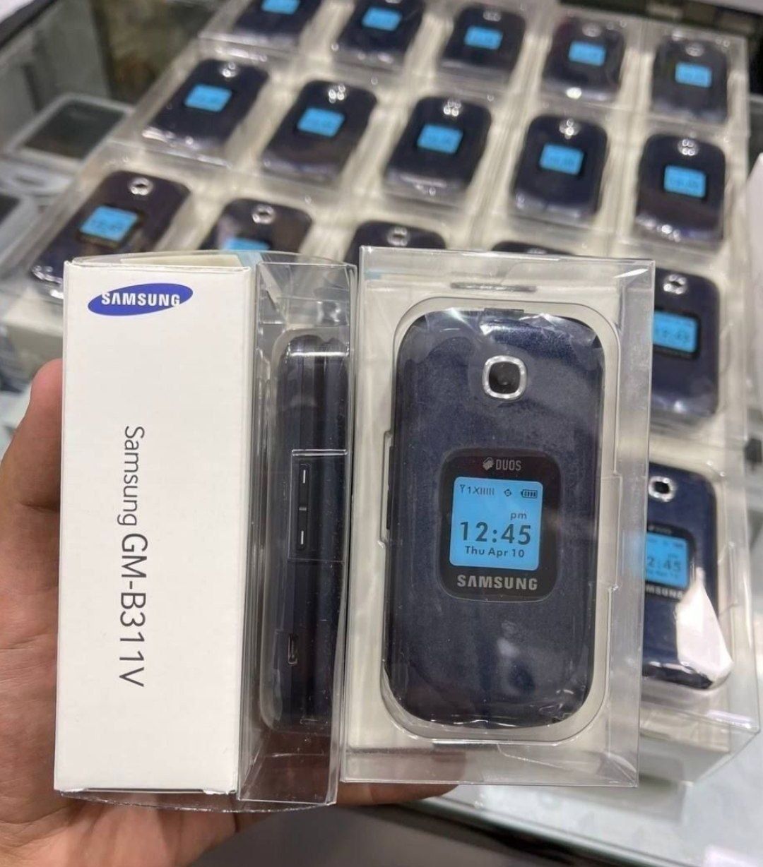 Samsung GUSTO 3 yengi