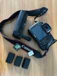 Canon 5D Mark III + Grip