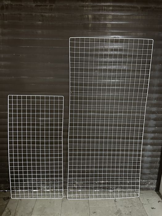 Сетка  для вывешивания вещей и прочего. Разные размеры и уены