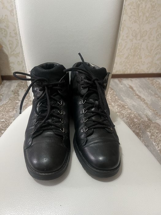 Ботинки кожаные Gino Rossi