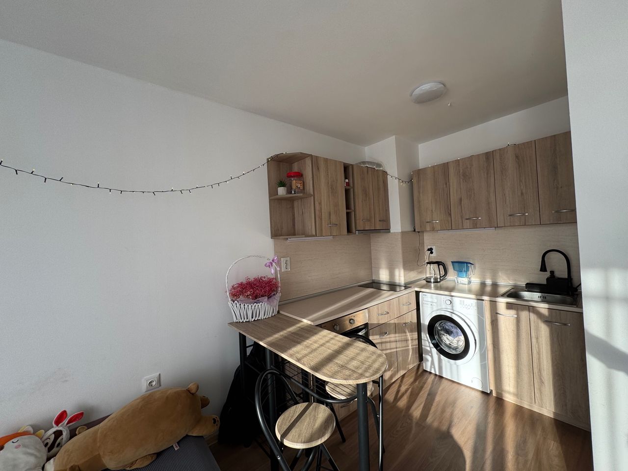 Продава се Двустаен апартамент в к.к. Слънчев бряг - 80 кв.м за 999 €/кв.м - Снимка #2