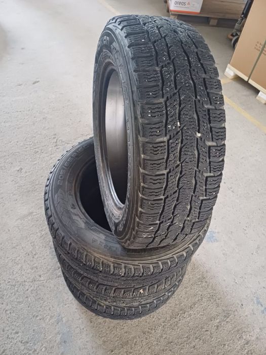 Nokian 205/65/16C