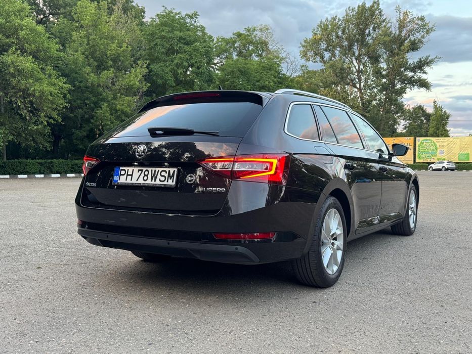 Superb Style 2019~Euro6~Proprietar~2.0TDI~190CP~DSG7~webasto~xenon~led