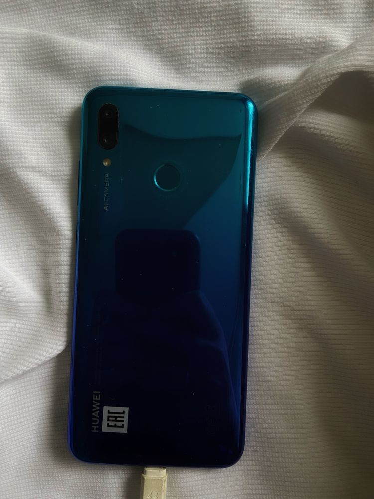 Продаю Huawei  P Smart 2019