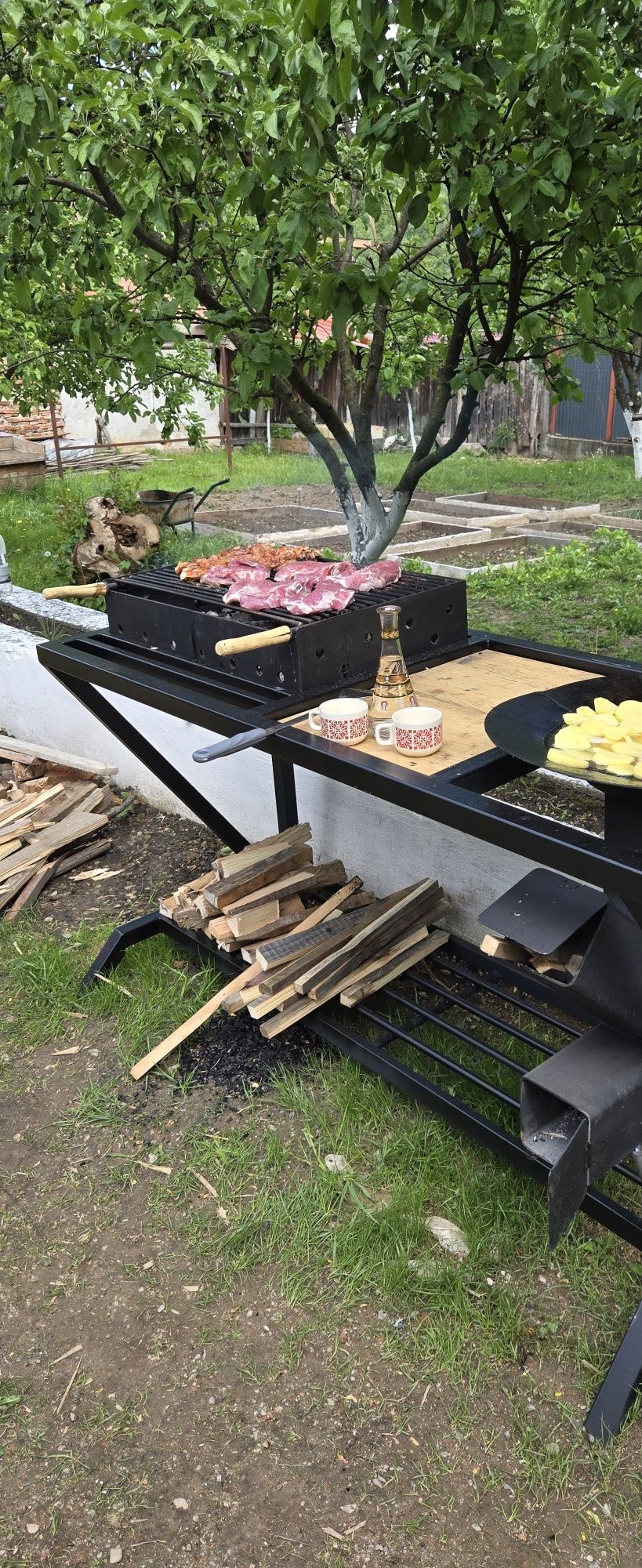 Grătar de grădină cu soba racheta