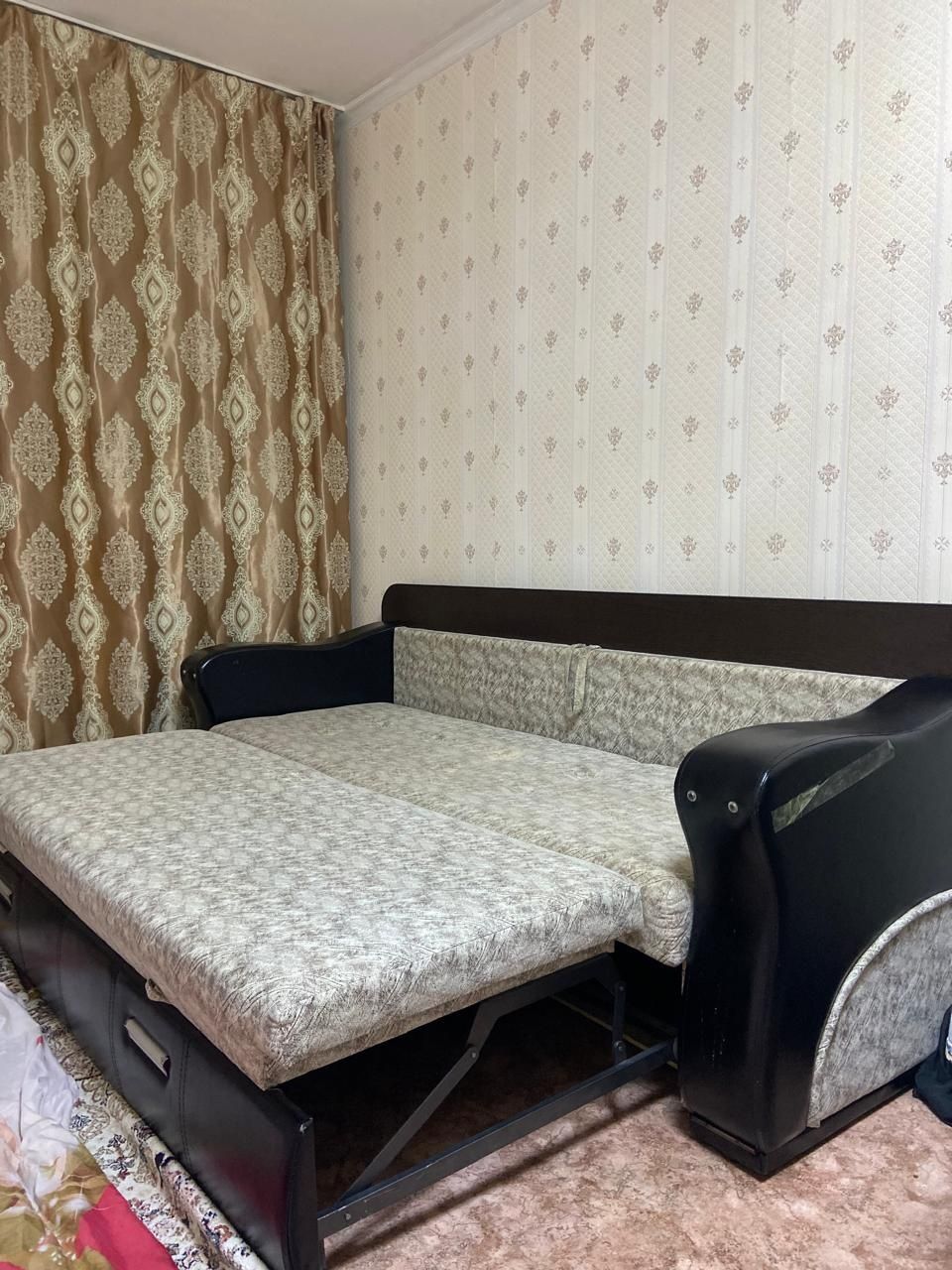 Диван стол трансформер