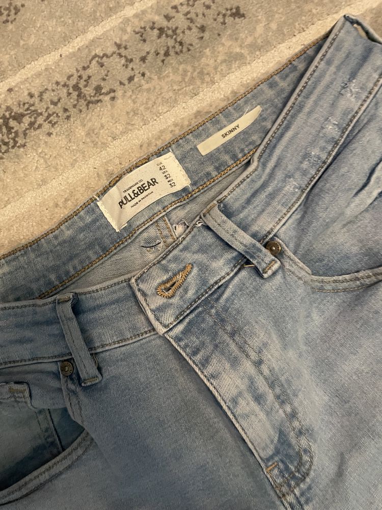 Blugi Skinny Pull&Bear