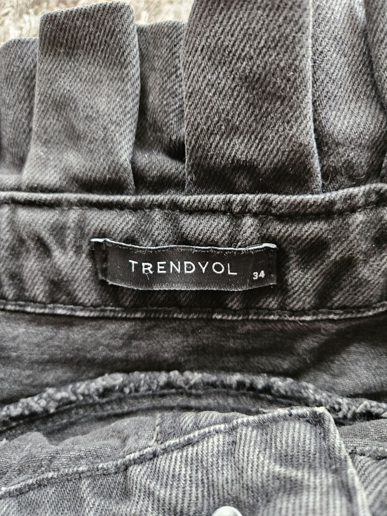 Дамска дънкова пола Trendyol с колан