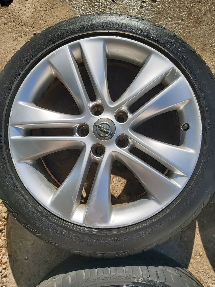 Jante Opel R18 prindere 5x115 cu cauciucuri