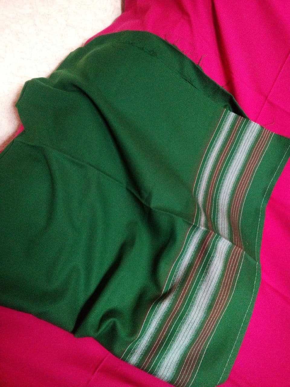 Ткань шерсть, цвет зеленый, размер 155х145см.Цена 70 тысяч