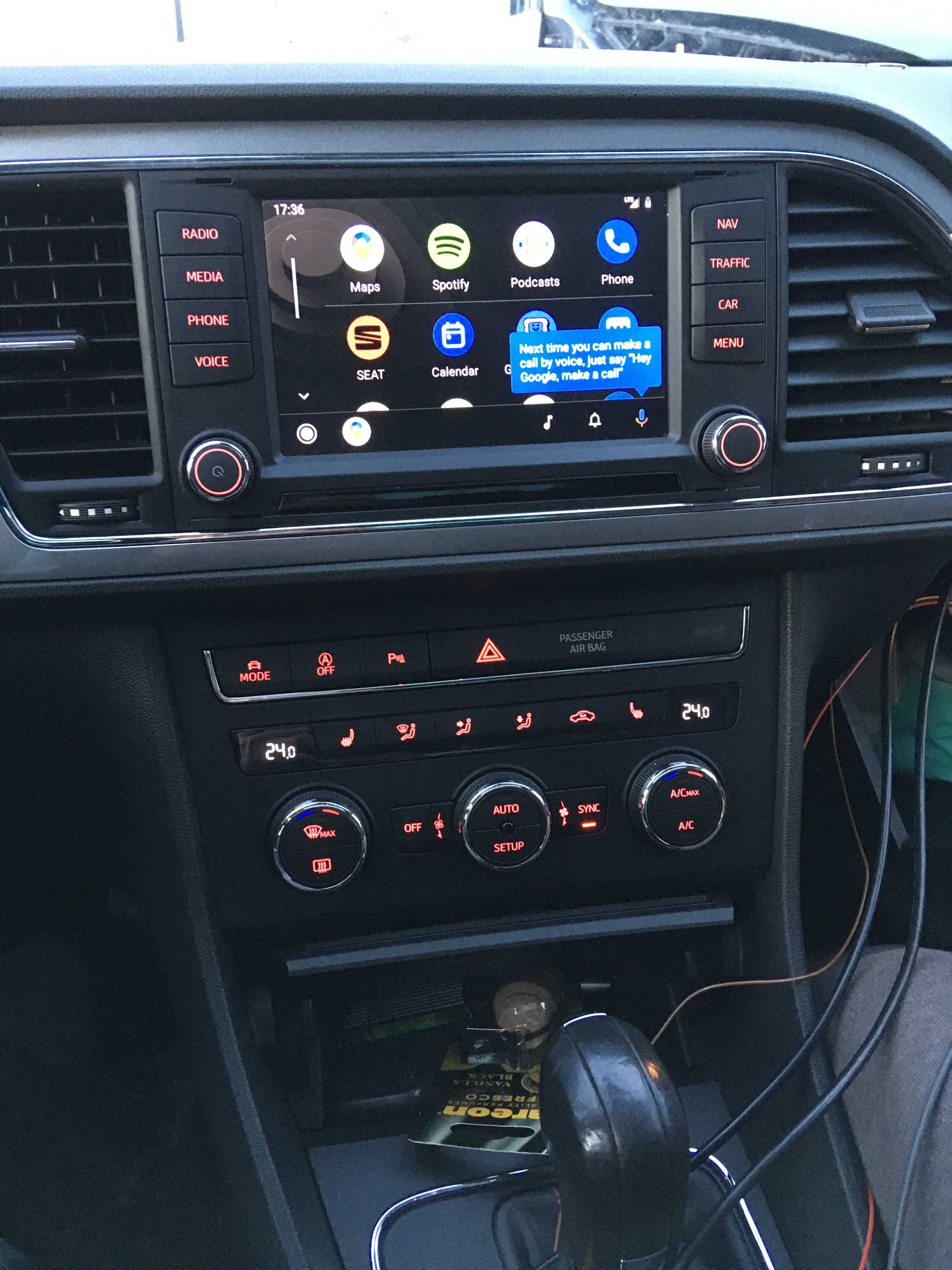 Активиране на CarPlay Android Auto SEAT Skoda VOLKSWAGEN Audi ViM