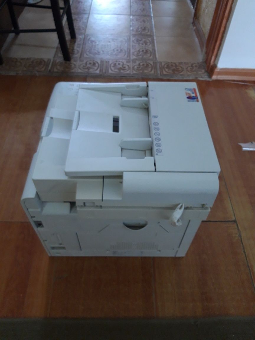 Принтер ксерокс Canon
