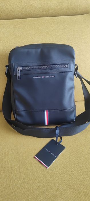 Borseta Tommy Hilfiger