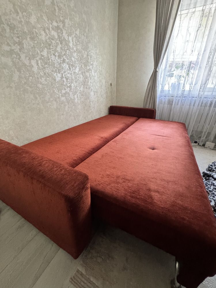 Продам диван всхорошем состоянии