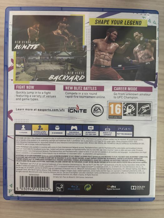 Продавам UFC4 за ps4 .