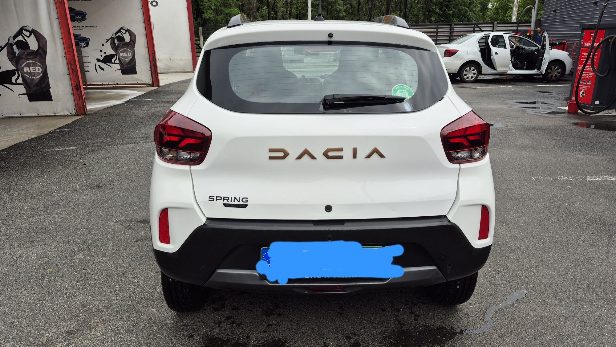 Dacia Spring Extreme 65