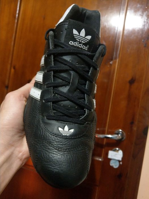 Резервирани.Adidas Goodyear 42,5нм. 27,0см.
