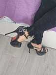 Pantofi semi-deschisi