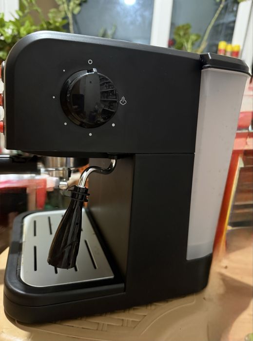 Кафе машина AIGO