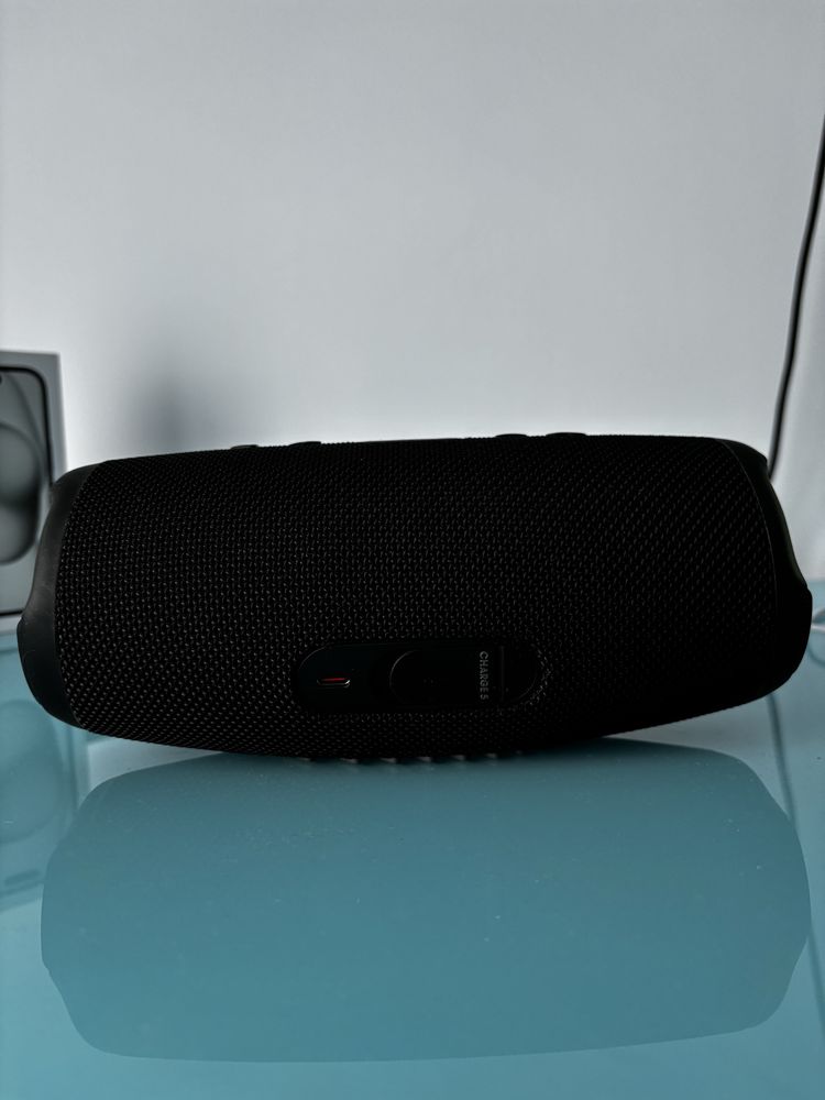 Vand boxa jbl charge 5