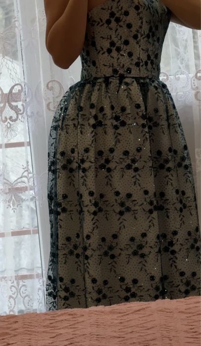 Rochie Elegantă din Tul Brodat , Model Unicat