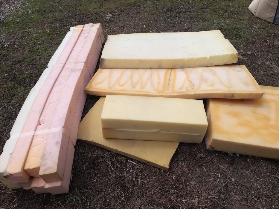 Продам поролон б/у