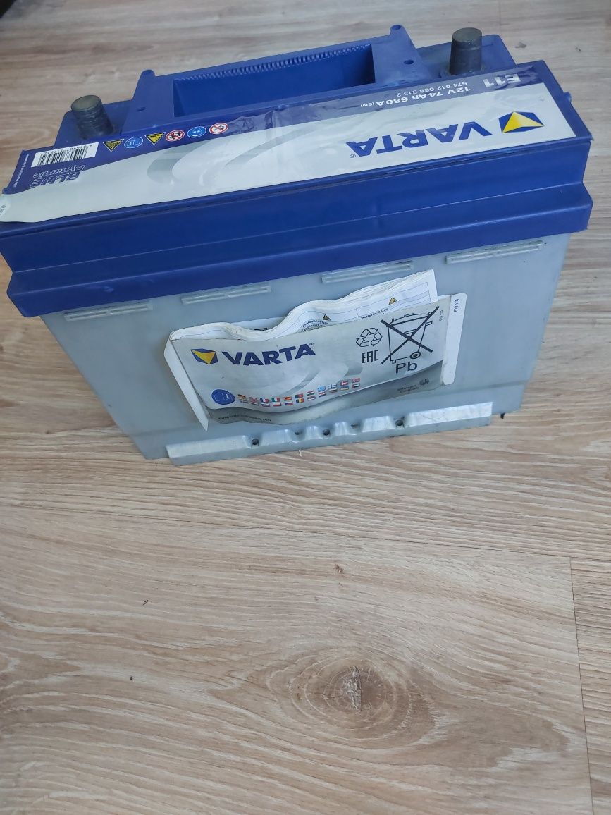 Акумулатор VARTA  BLUE Dynamic 12V 74Ah 680A