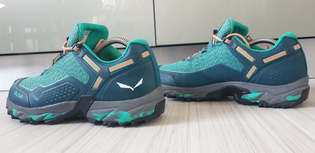 Salewa  Gore - Tex - 40.5 /26см. ОРИГИНАЛ! Дамски спортни обувки!