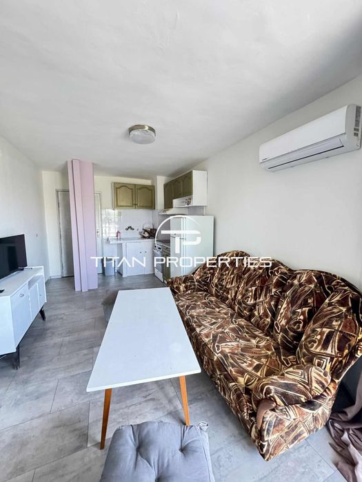 След основен ремонт! Тристаен апартамент в кв. Кършияка