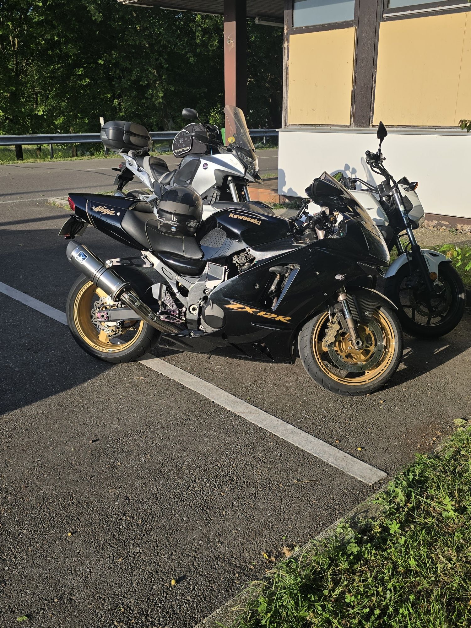 Kawasaki ZX12R 1200CM3
