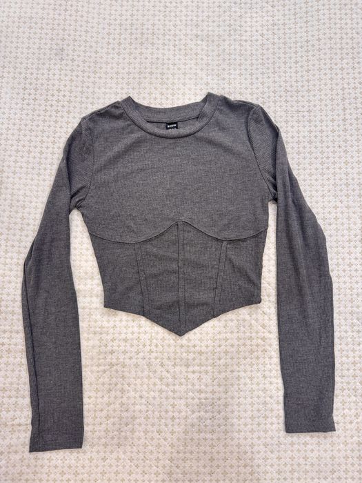 Продам новую кофточку.