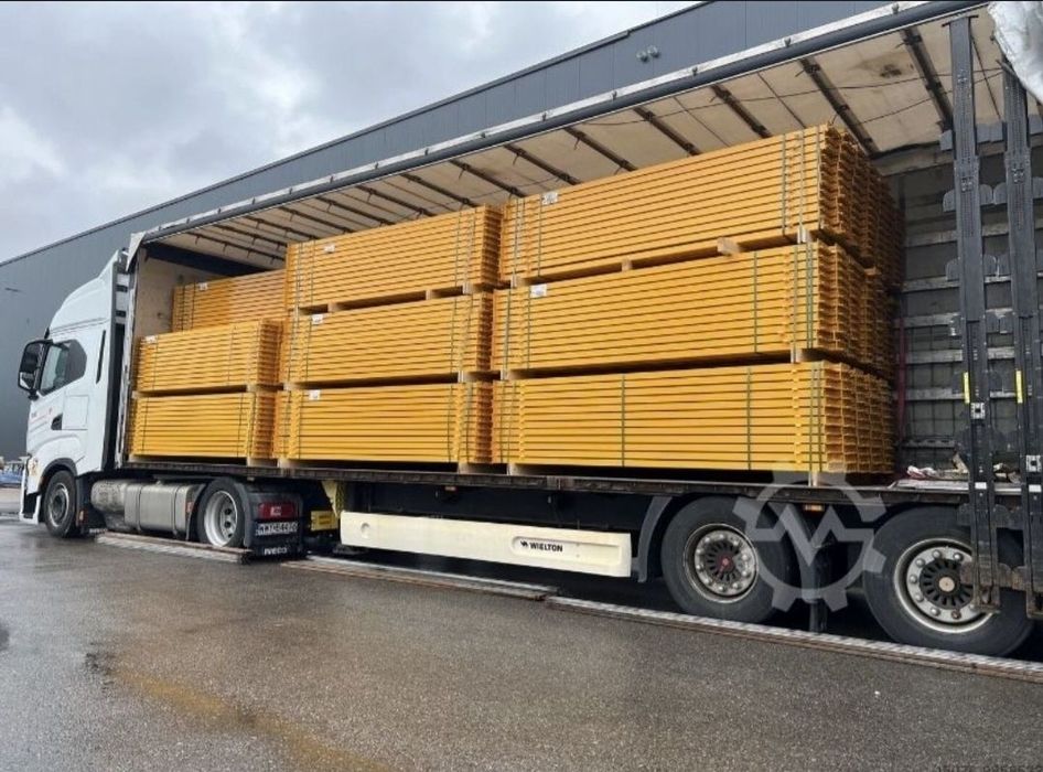 Rafturi metalice depozitare