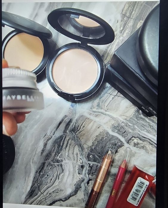Kit Machiaje Pudra fixa Mac