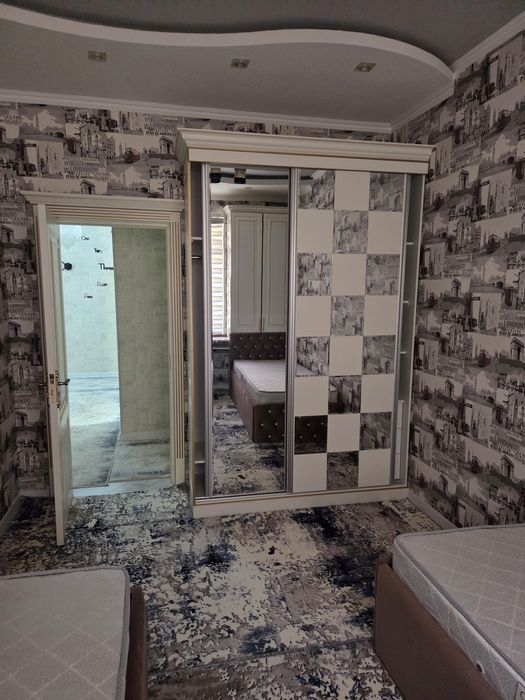 Олти Самарканд рупарасида 3 хонали кватира ижарага бераман