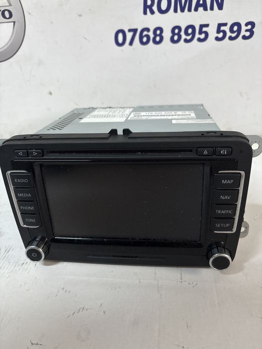 Radio CD cu navigatie Volkswagen cod 1T0 035 680 B